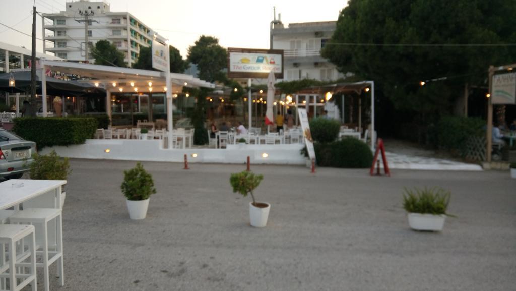 Néa Mákri Villa George - Family Holidays מראה חיצוני תמונה