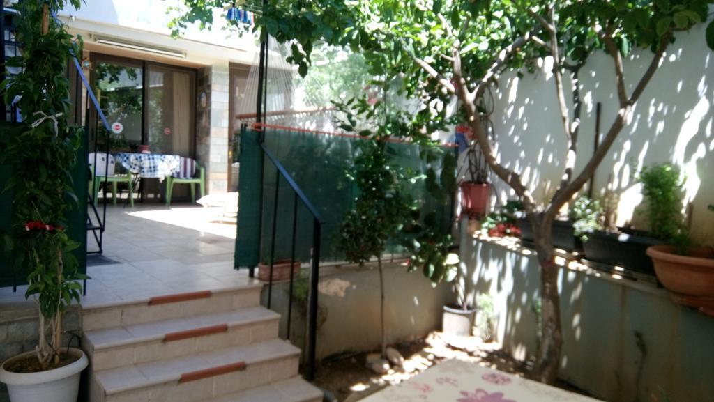 Néa Mákri Villa George - Family Holidays מראה חיצוני תמונה