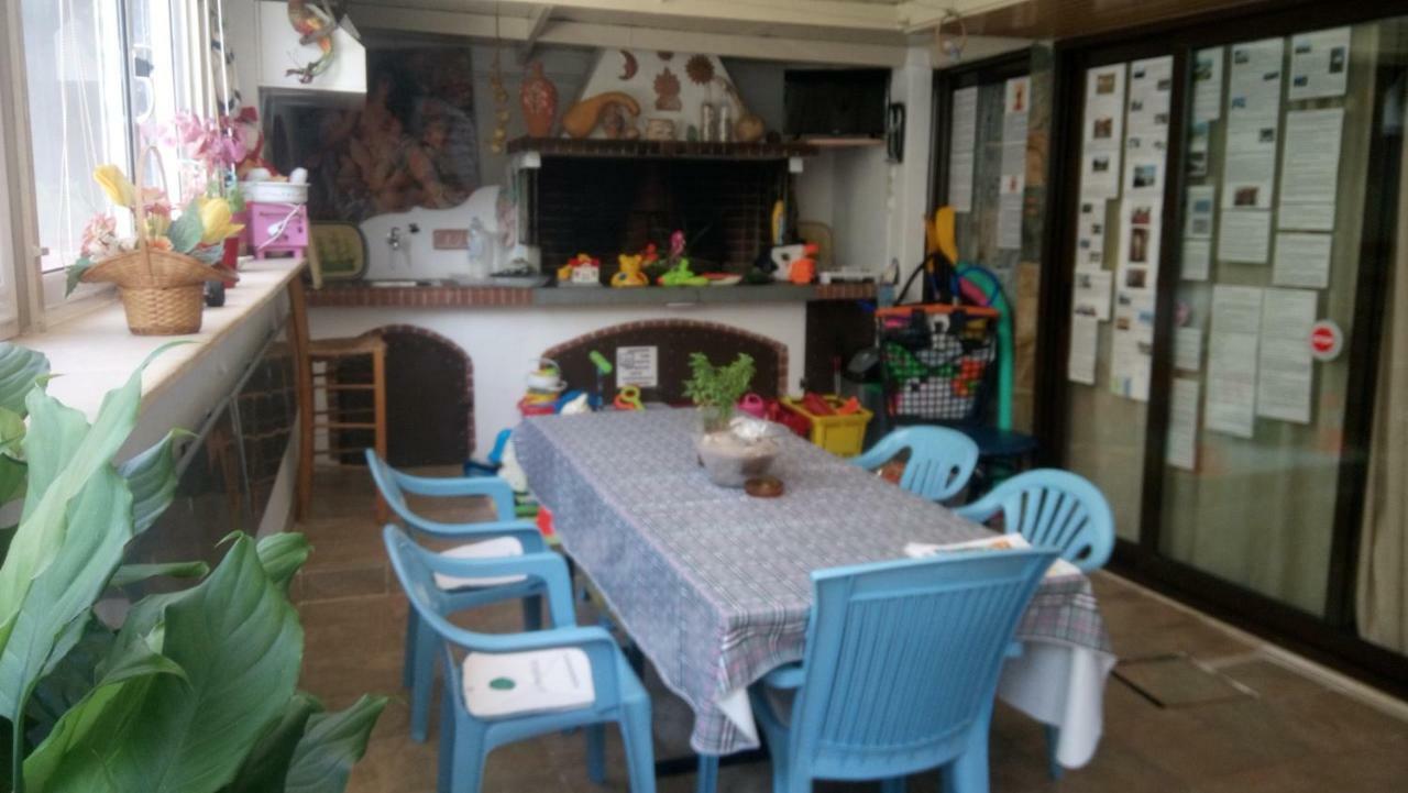 Néa Mákri Villa George - Family Holidays מראה חיצוני תמונה